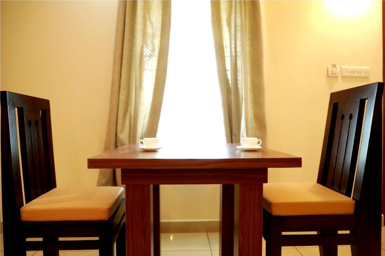 Wayanad Royal Crown Hotel Kalpetta Eksteriør billede
