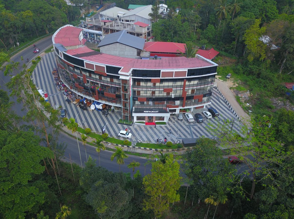 Wayanad Royal Crown Hotel Kalpetta Eksteriør billede